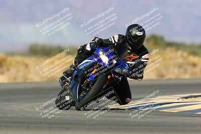 media/Jan-09-2022-SoCal Trackdays (Sun) [[2b1fec8404]]/Turn 16 (11am)/